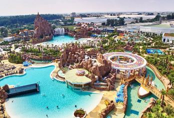 安塔利亚 塞里克 传奇之地主题公园一日门票【集主题游乐园、水上乐园与娱乐街区于一体，一天内即可体验多种不同类型的游玩内容，行程安排更灵活。】