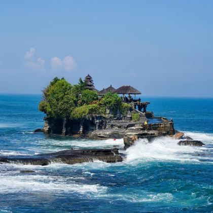 巴厘岛海神庙+网红悬崖公路+情人崖+金巴兰日落浪漫专车一日游