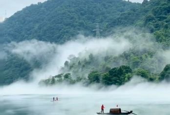 湖南郴州东江湖+飞天山+九龙水寨一日游【2-6人小团】【[出行无忧]市区内小车上门接送，纯玩小团】