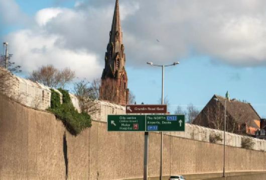 爱尔兰都柏林往返 卡瑟尔岩-休伯恩修道院【可定全境中文包车】【专属私密，一家一团，尽享自在旅途。】