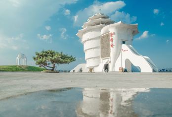 北戴河+老虎石海上公园+鸽子窝公园+碧螺塔+秦皇小巷一日游【行程特色：[上门接送 2-6人VIP小团 0购物0自费]指定区域内专车上门接送，让您出行无忧！】