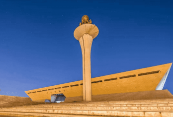 洛阳博物馆讲解（联系客服选班次）【[讲解时间段]上午场9点半、10点、11点、下午场13点、13点半、14点半】