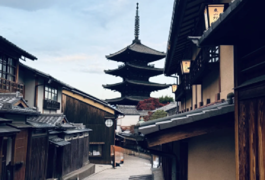 日本大阪出发丨京都精华清水寺区域+金阁寺+伏见稻荷大社一日游【金阁寺，清水寺，伏见荷大社，京都深度游不留遗憾】