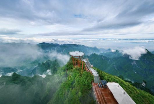 张家界七星山+天空之眼+七十二奇楼一日游可中英文服务【可提供中英文及小语种导游服务-往返接送-可选导游】