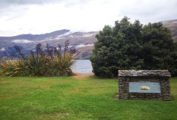 新西兰皇后镇包车往返 瓦纳卡小镇 畅游南北岛 私人专享【专属客服和本地中文司机，一家一团包车】