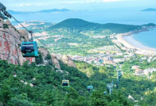 青岛崂山赶海旅游 【 仰口 泉心河沙滩  青山渔村】一日游【多元海滨体验，全方位感受青岛海滨风光的魅力】