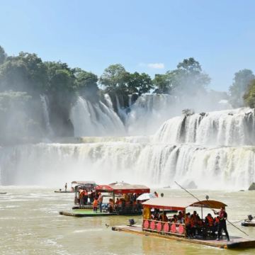 南宁+德天跨国瀑布+明仕.田园一日【大巴团/小团/包团可选】