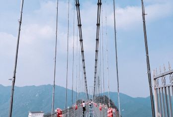 【包车游】三环内可接送,黄金寨一日游！（不含门票）【出行无忧】