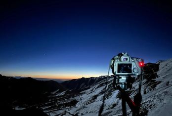 青海拉脊山日出+日月山包车一日游（赏日出云海）【独立包车，随走随停】