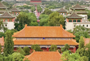 北京英文日语韩语粤泰语越南印尼意大利语多语种导游，线路可定制【此产品提供导游陪同+讲解服务。您可任选北京精华景点，如故宫、长城、天坛、颐和园等景点。可咨询人工客服】