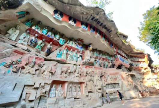 大足石刻一日游，带你领略世界文化遗产的风采【专车接送】【专车上门接送，直达景区无需换乘，线路可私人订制。】