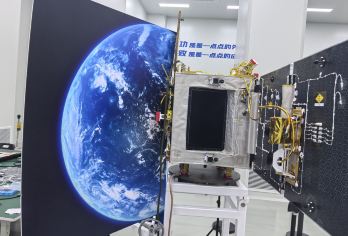 心愿上天+卫星留名【酒泉卫星发射中心+预计六月发射】【您的姓名与祝福语，铭刻于卫星太阳能面板进入太空，在既定轨道上长期运行】