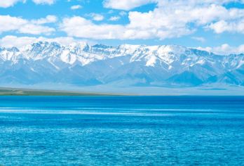 赛里木湖一日游【看日落+环湖+小团+接送】【[晚出发]可以美美睡得睡懒觉】