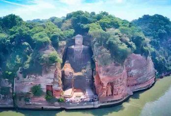 乐山大佛+熊猫基地一日【VIP包车游1单1团1车-上门接送】【[品质承诺][品质承诺]2-8人私家小团-不拼人-不拼车一单一团全程独立用车，成都四环内免费上门接送】