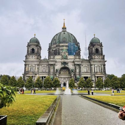 德国+科隆：市区一日游|机场酒店点对点接送|中文包车|可定制