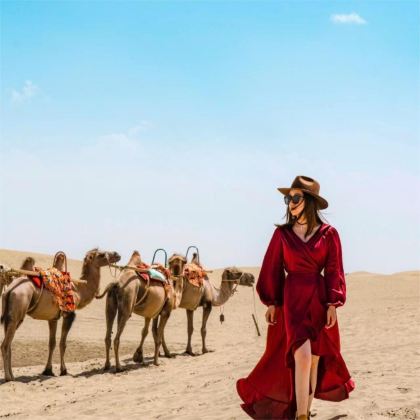 沙漠之门+三五九旅纪念馆一日活动【在塔克拉玛干沙漠与沙共语】