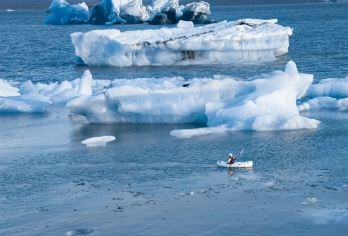 冰岛雷克雅未克市区景点+维迪岛生态路线-包车-精选【专属客服和本地中文司机，一家一团包车】