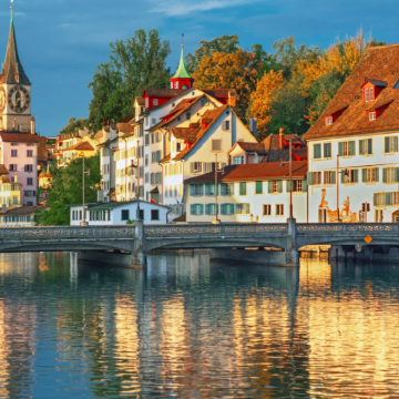 逃离喧嚣·苏黎世近郊秘境：瀑布、雕塑与湖光尊享一日游