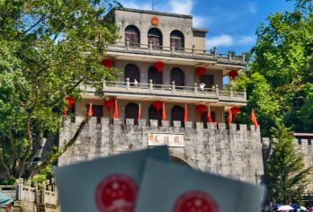 越南凭祥友谊关谅山一日游-赠送照片-品尝越南美食咖啡-天天发【身份证即可出国，体验异国风情。】