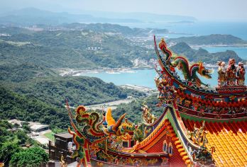 台北九份或十分老街包车半日游【热门观光景点半日游】【指定地点接送服务，出游超便利】