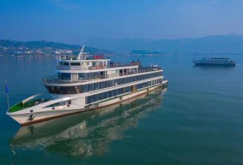 高峡平湖5号船】巫山️️-宜昌 【经巫峡-神女峰-西陵峡】【品质；休闲游，不进店，真纯玩，好品质】