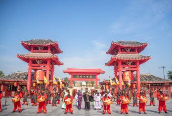 【小龙牌导游】清明上河园深度讲解一日游【品质出游】