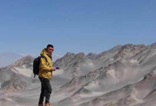 小团·德令哈-哈拉湖一日游【高品质的旅游线路，丰富的旅游线路，优质的的旅行服务.做口碑的旅行社，诚信经营】