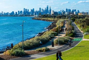 新西兰奥克兰市区网红景点鸟岛伊甸山、天空塔等-包车-精选行程【精选热门景点，高效游玩不走回头路，深度了解文化内涵，贴心服务保障，轻松享受旅程，性价比超高的旅行。】