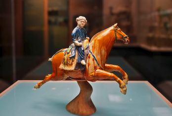 西安西安博物院一日游【含门票 免预约、半日游专业讲师团 】【最晚提前一天定，不要自己约票，也不要接受别人的赠票，避免当天无法入园，当天无法安排】