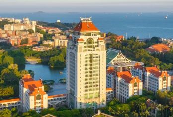 厦门大学人工讲解服务半日游【可帮忙预约正门入校】【套餐A以及套餐B[两个套餐为包团，下一单就可以，一单一团]】