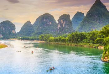 桂林阳朔+漓江+遇龙河一日游【8人小团|四星船三星船可选】【[品质出游可鉴]精华景点，真纯玩无购物店，绝无推销，可选品质大巴团/商务团】