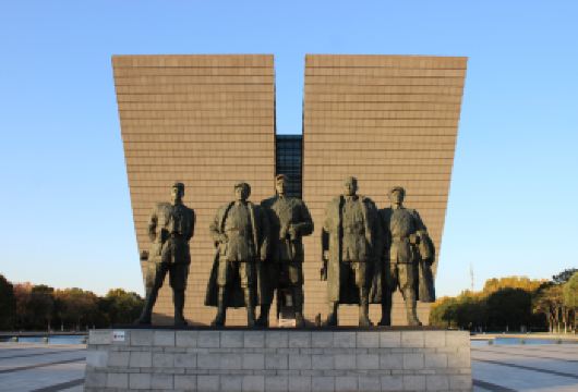 【跟着春晚游合肥】渡江战役纪念馆精讲1.5小时【[旅小皖-专业讲解]专业讲师带您走进渡江战役纪念馆，感受历史与名人的碰撞。】