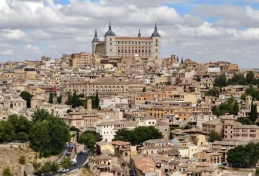 西班牙托莱多古城+塞哥维亚双城一日游【中文包车+行程定制】【专属私密，一家一团，尽享自在旅途。】