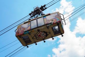 云仙乐园+乌来观光台车+乌来瀑布+乌来老街一日游【台北出发】【乌来云仙乐园假日夯休闲去处，融合了娱乐、自然和健康元素】