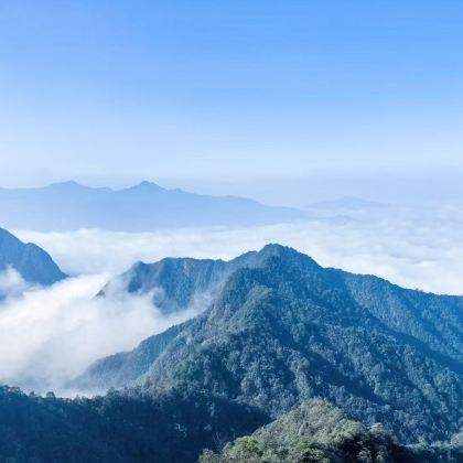 【住大觉山景区内酒店】含住宿+双门票+双早+动车礼包*自驾游