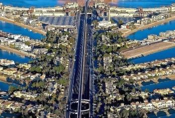 迪拜往返阿布扎比-谢赫扎伊德经典线路-阿联酋等周边包车-精选【包车一日游，解锁旅行新方式！独立车辆配备经验丰富的老司机，为您量身打造专属行程。】