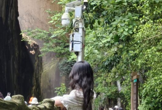 【冬季特惠】亚鲁文化格凸河纯玩一日游【集岩溶、山、水、洞、石、林组合之精髓，融雄、奇、险、峻、幽、古为一身】