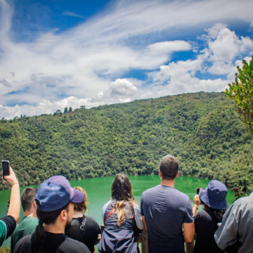 哥伦比亚波哥大出发 锡帕基拉盐大教堂+瓜塔维塔湖一日游