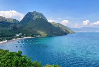 抚仙湖一日游【纯玩 一价全含+不推自费+中餐铜锅鱼】【[轻奢纯玩]纯玩不进店，无任何隐形消费不推自费，把时间全用在尽情玩乐】