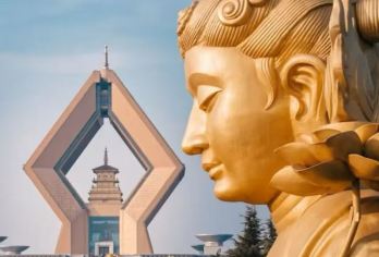 陕西乾陵+法门寺一日游【VIP包车游/上门接送/赠送矿泉水】【西安三环内酒店上门接送，省去倒车劳累】