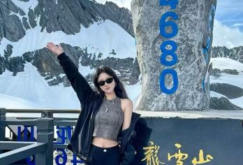 丽江玉龙雪山【保出票|无需抢票|8人团】蓝月谷一日游+赠三宝【贴心赠送：赠高原三宝、大瓶氧气+防寒服+矿泉水】