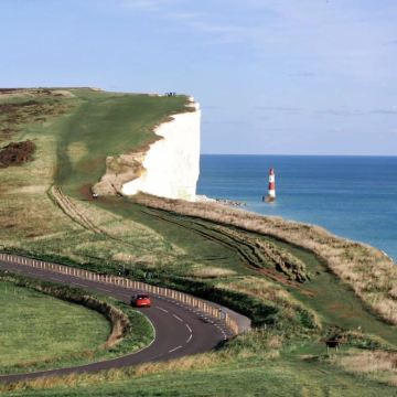 英国伦敦出发坎特伯雷大教堂-七姐妹岩-比奇角一日游