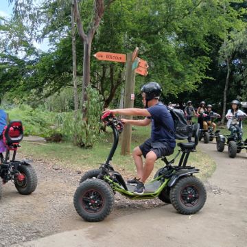 毛里求斯卡塞拉自然公园+七色土一日游【四驱车/思维车/ 可选