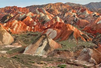 张掖七彩丹霞半日游：6人团上门接送+含门票区间车+可选上下午【臻享6人小团]1-6人每车，自由行朋友优选，简单便捷直达，直通车+门票=出行无忧！】