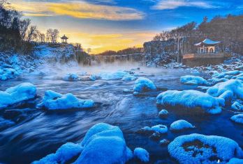 镜泊湖风景区1日游【往返大巴车】【游玩套票】提前一天咨询下单【[行程优势]高速直达镜泊湖丨游览时间充足丨一天打卡国家5A 景区丨每天10人起发车丨提前咨询客服】