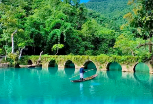 小七孔纯玩1日游【世界自然遗产地，游玩贵州景点，地球腰带上的绿宝石】