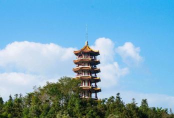 甘坑古镇+二十四史书院+大梅沙海滨公园+中英街一日游【粤升级：市区上门接+可预约旅拍 +VIP私人订制小包团；】