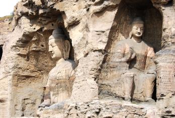 大同云冈石窟半日游【北朝持证导游讲解2H~3H拼团15人】【本产品非常适合人数少的自由行客人，想花时间深度了解云冈石窟的宝子们】