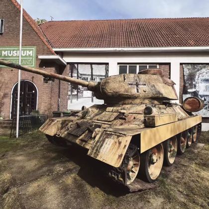 荷兰阿姆斯特丹阿纳姆博物馆-约翰弗罗斯特桥-空降博物馆一日游