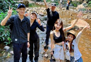 【可选向导】西双版纳基诺山雨林徒步丨雨林餐树降秋千竹筏野人妆【[现做雨林餐]不做预制菜，基诺族老乡当天现买食材制作，原汁原味，烤肉、应季蔬菜、水果..纯正雨林野餐】